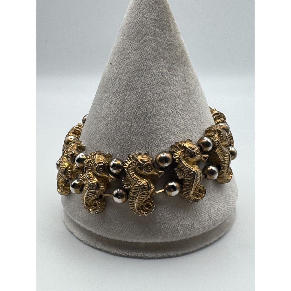 Vintage Seahorse Bracelet 1960s Sea Life Nautical